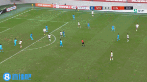 半岛体育官网-仍是0-0！第39分钟，拜合拉木禁区内倒钩打门，皮球偏出底线